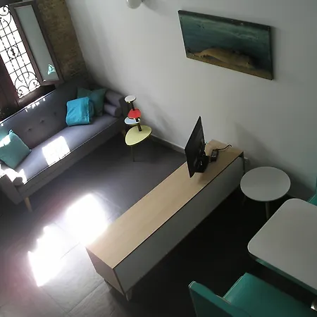 Bella Casa Historica Junto A La Playa 2 Terrazas Apartment *